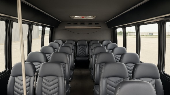 decatur 25 passenger minibus rental